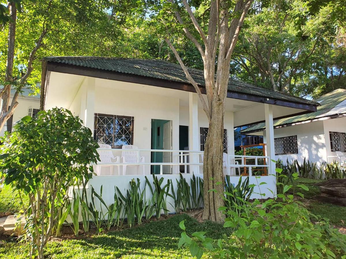 Blue Bay Bungalow Koh Samet Exterior photo